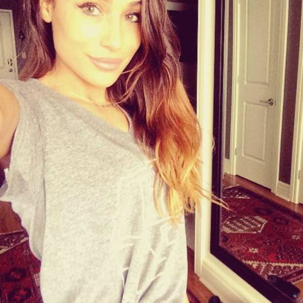 Meet your Posher, Amalia